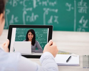 Utilizando los Fondos de Ayuda de Emergencia de las Escuelas Primarias y Secundarias en las Escuelas Públicas de Danbury