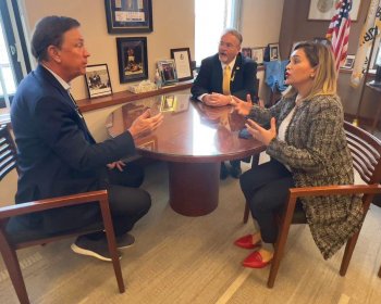 Entrevista Exclusiva con el Gobernador Ned Lamont