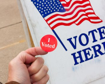 Las Voces de Votantes Mayores de 50 Deciden