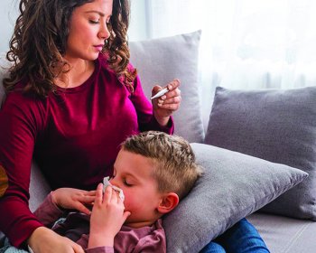 "Primera Temporada que Tuvimos con Todos Estos Virus Compitiendo Entre Sí": Advierte Principal Funcionaria de Salud de CT al Público