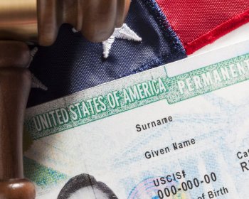 USCIS Extends Green Card Validity for Conditional Permanent Residents