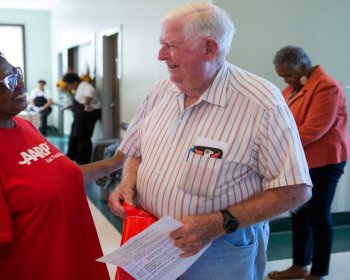 Recognize an Extraordinary Connecticut Volunteer