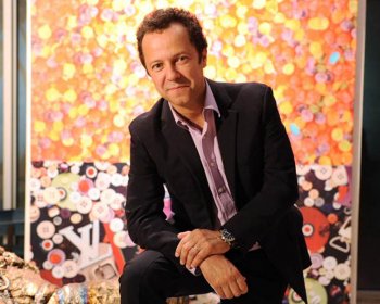 Vik Muniz-Extra Ordinary se Exhibe Ahora en New Britain Museum of American Art