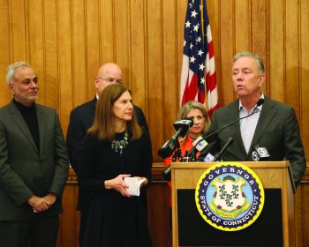 Governador Lamont Anuncia Perdão de $30 Milhões em Dívidas Médicas aos Residentes de Connecticut