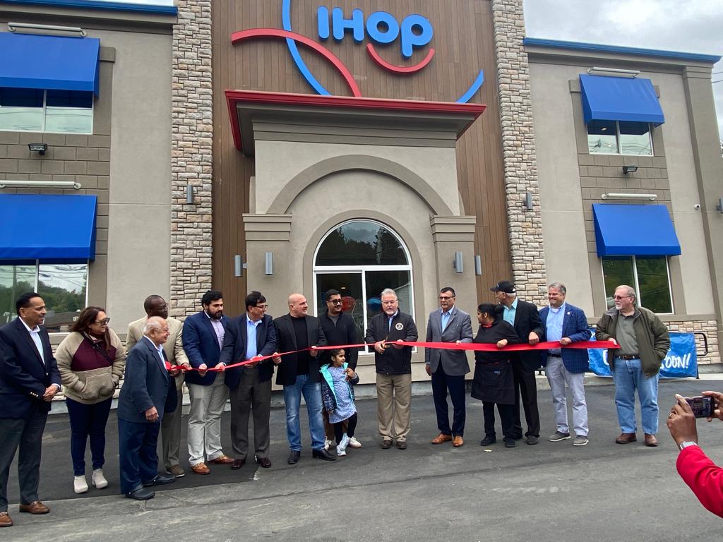 Danbury IHOP Is Officially Open Tribuna