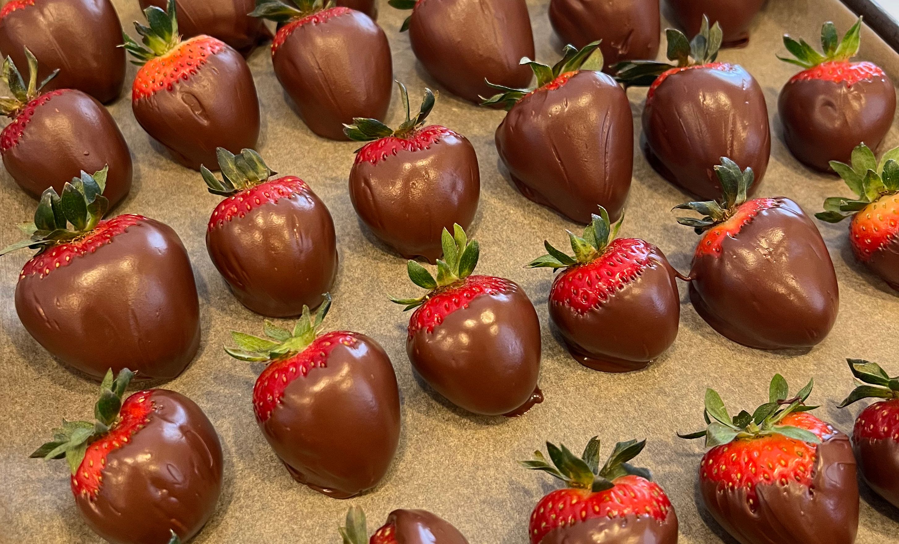 Fresas Cubiertas de Chocolate - Tribuna, image size:2907x1761